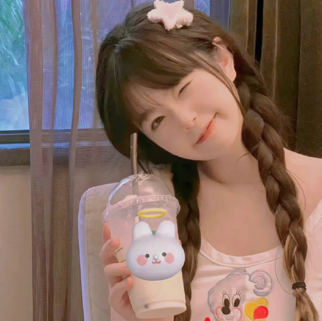同学麦娜丝